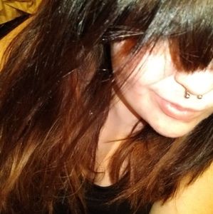 Meet your Posher, Ivy